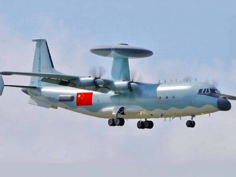 旧舰还在跑，新舰已绕后，海峡南口悄悄变了天2025年1月30号中午，在澎湖七