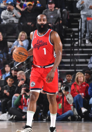 倒也不是不能重建，因为快船这几个都能卖的上价，先听我说首先就说哈登吧，哈登今年