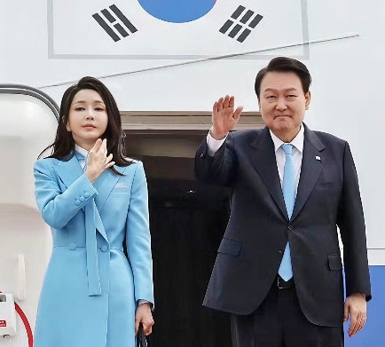 194票赞成、3票反对、1票弃权！韩国前总统尹锡悦夫妇或面临巨大难题。刚刚，韩国