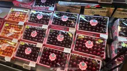 超50万吨车厘子涌入中国：从“贵族水果”到狂炫自由，这届网友的快乐太真实了！