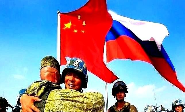 俄乌战争中国为什么始终没有支持俄罗斯？因为俄罗斯现在还没有把美国得罪死。今儿在