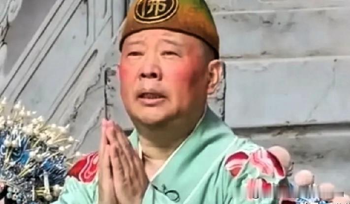 万万没想到，曹云金随口一句话竟引发全网热议！8月16日，曹云金在慈溪专场演出时，