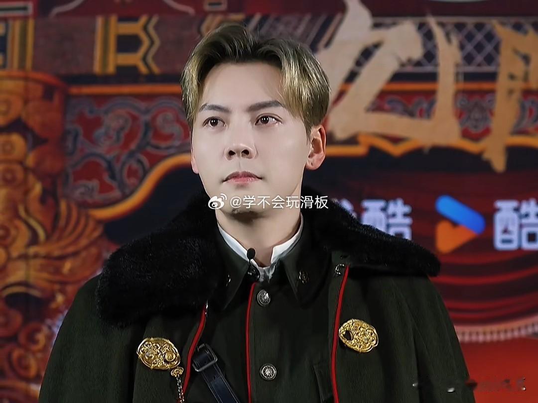 陈伟霆大家发现没那就是结了婚的他，事业出奇的旺。有的明星结婚了事业一落千丈，