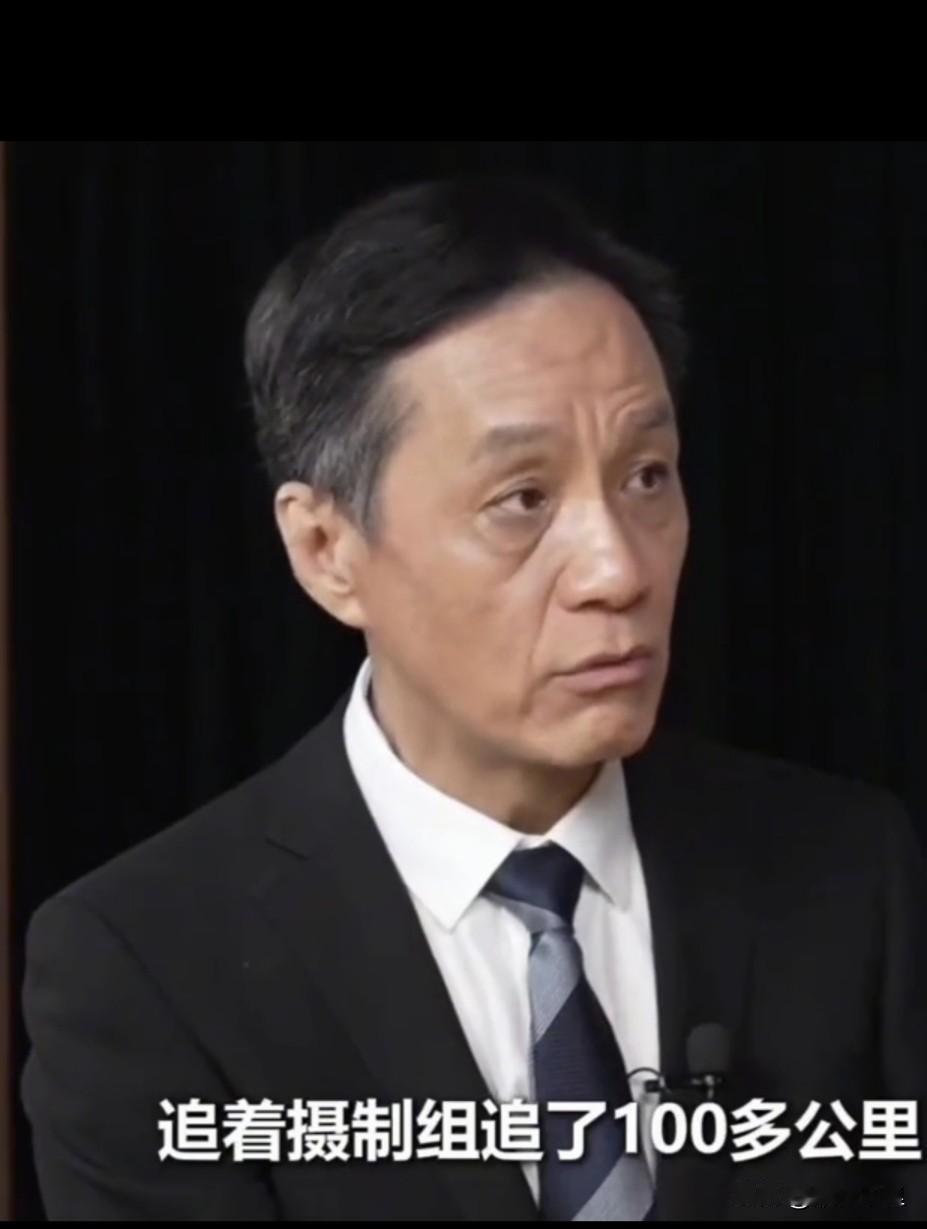 北京人民艺术剧院院长冯远征，在最近的一段采访中，他说他最佩服张雪，有骨气！