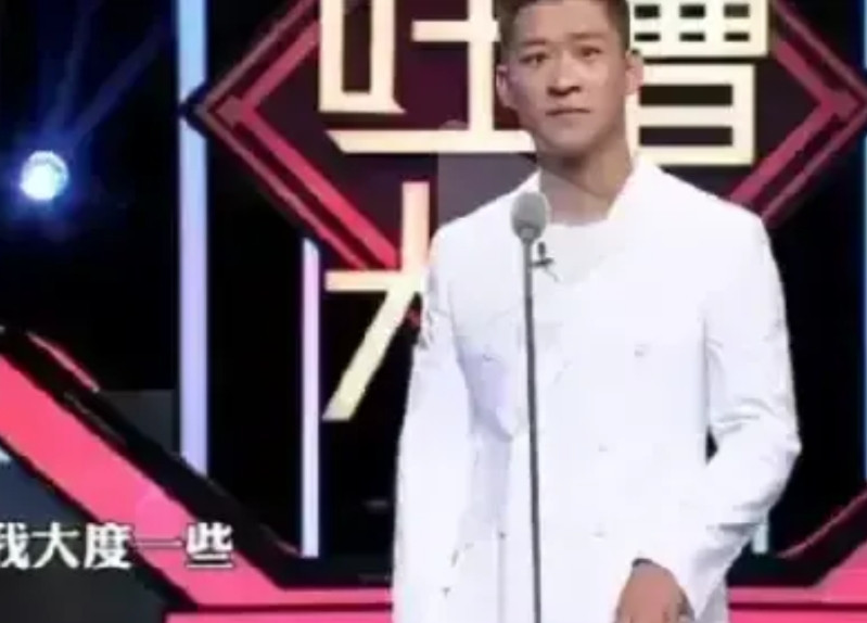 曹金的那点小情商其实是，“司马昭之心，路人皆知”，从其对郭的称呼上看；“先是师父