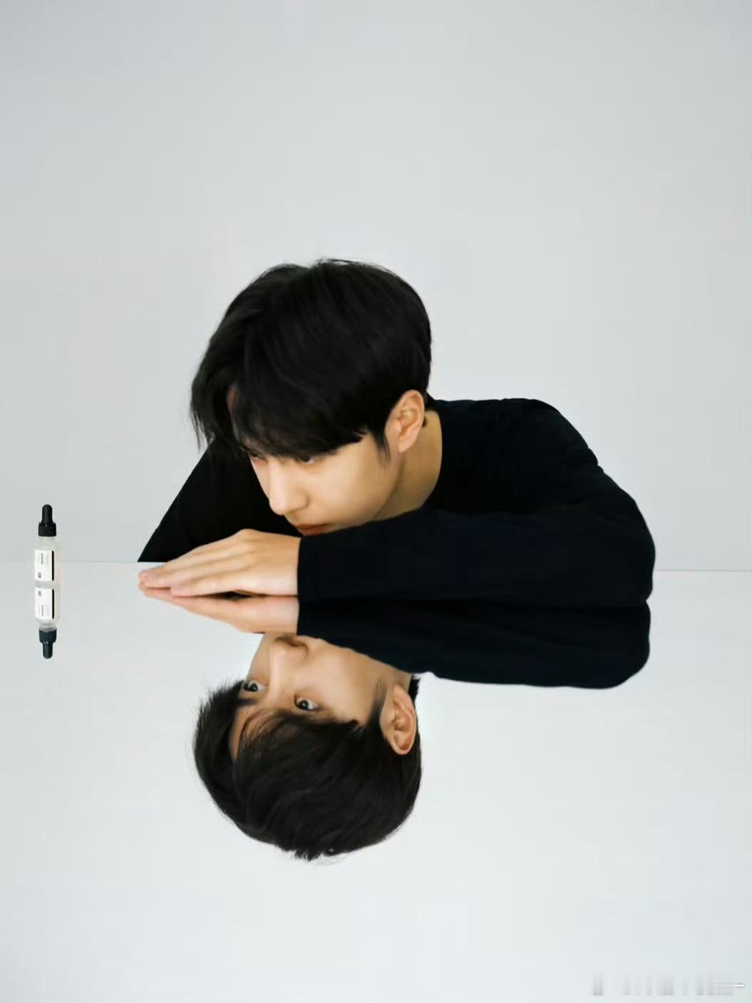 卧槽王一博这套好绝纯欲欸