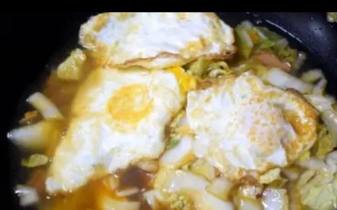 大白菜是洗还是不洗？昨天一北方的朋友来我家，本来说是去饭店吃饭，这朋友说，现在