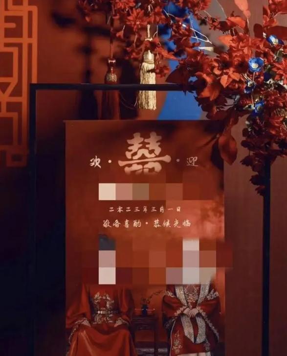 “还敢打赏女主播吗！”近日，一位北大毕业的高材生在一年多的时间里，给一位女主播打