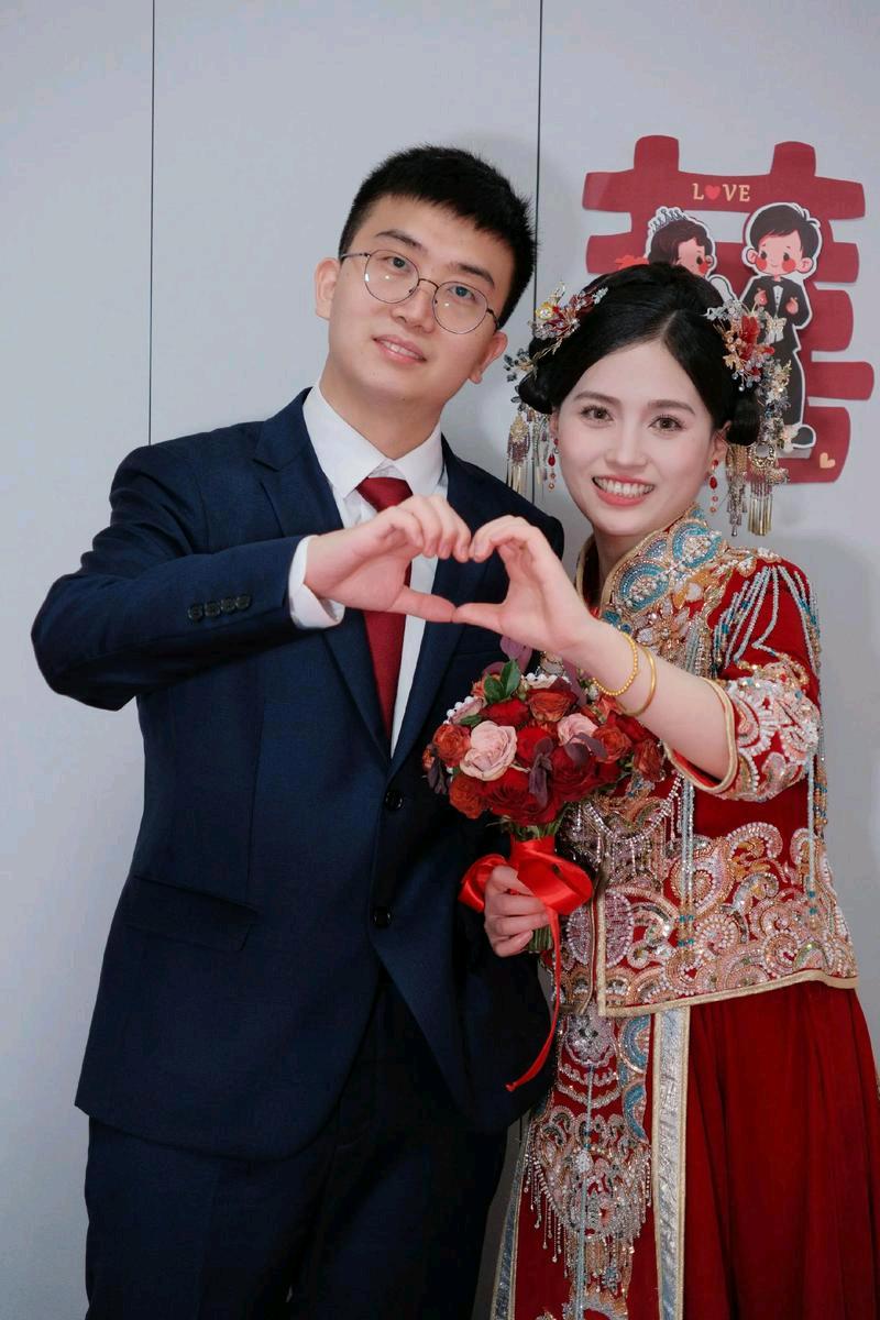 上门女婿也烦恼我在为儿子带孩子时认识了一位相同职责的老张，一天闲聊时讲起了他