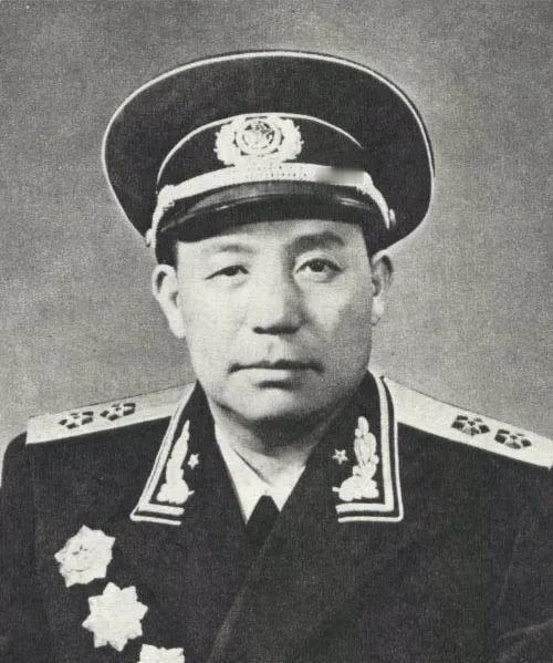 吴瑞林开国中将两次获朝鲜一级国旗勋章，抗美援朝战功改变42军命运！1950年1