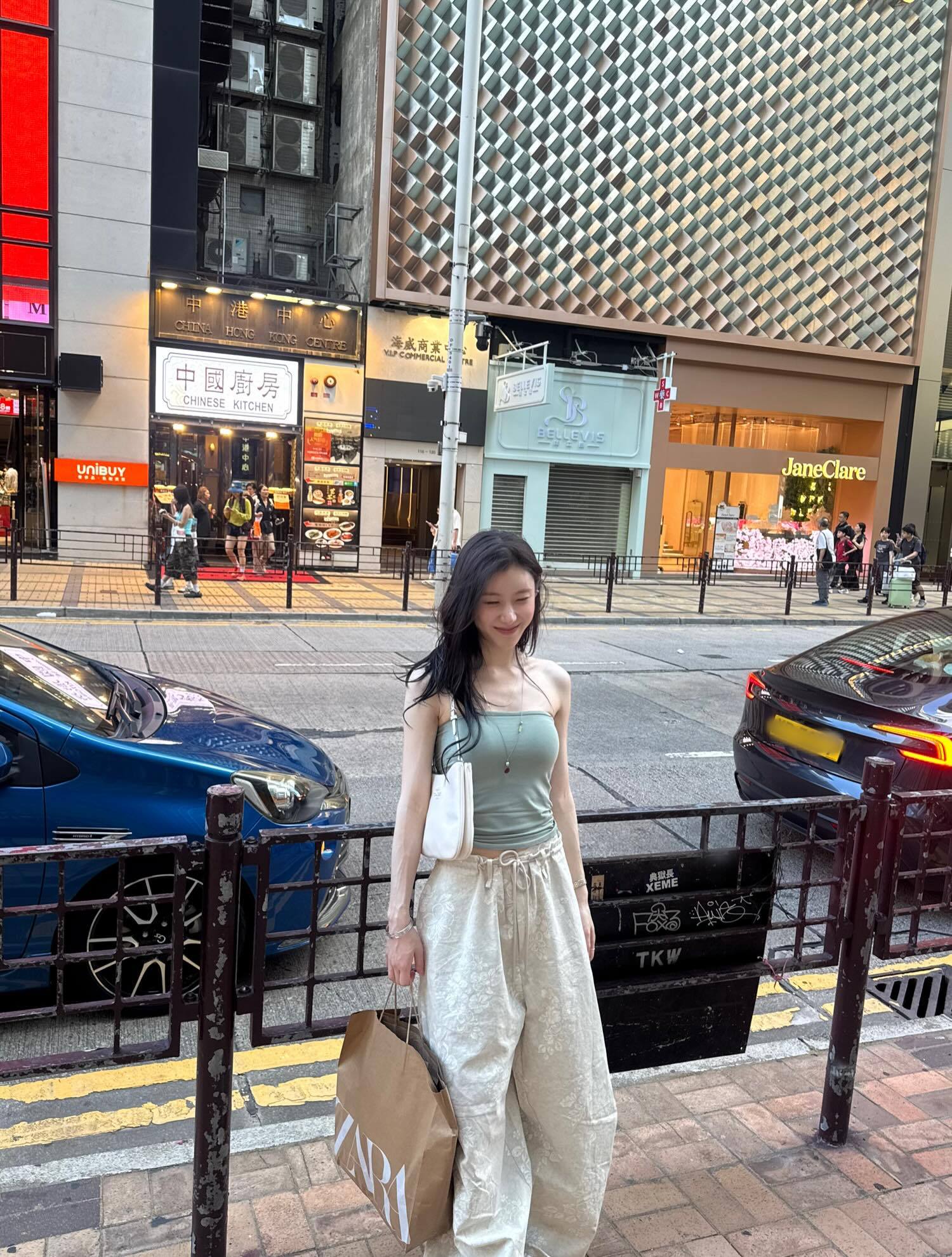 感觉彩领这一身特舒服