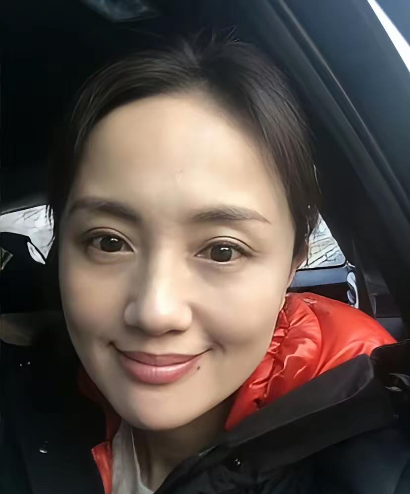 有人说朱媛媛有一张幸福的脸，就是嘴角的那颗痣不好，是这样吗？确实，朱媛媛真的自