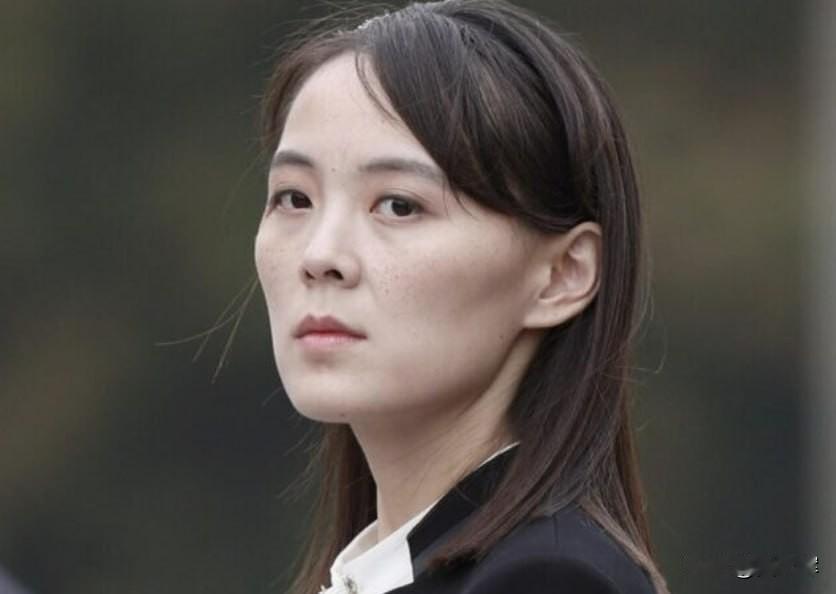 朝中社消息，朝鲜劳动党中央总务部长、金正恩之妹金与正表示，朝鲜不会在核裁军问题上