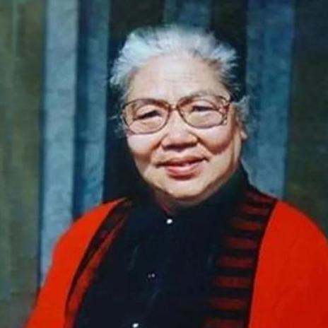 2004年，82岁常香玉留下遗嘱，并要求家人：不到万不得已，莫要公开。39岁小香