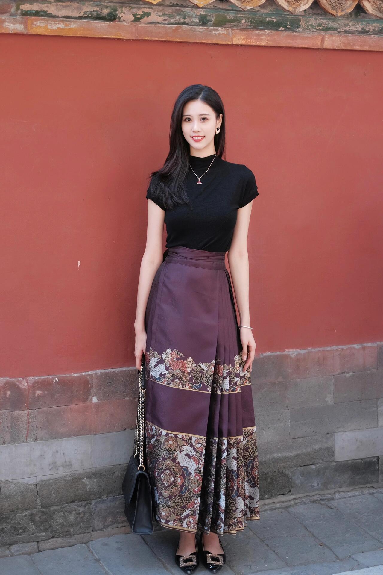 分享最新时尚搭配遇到生活里的温柔时刻