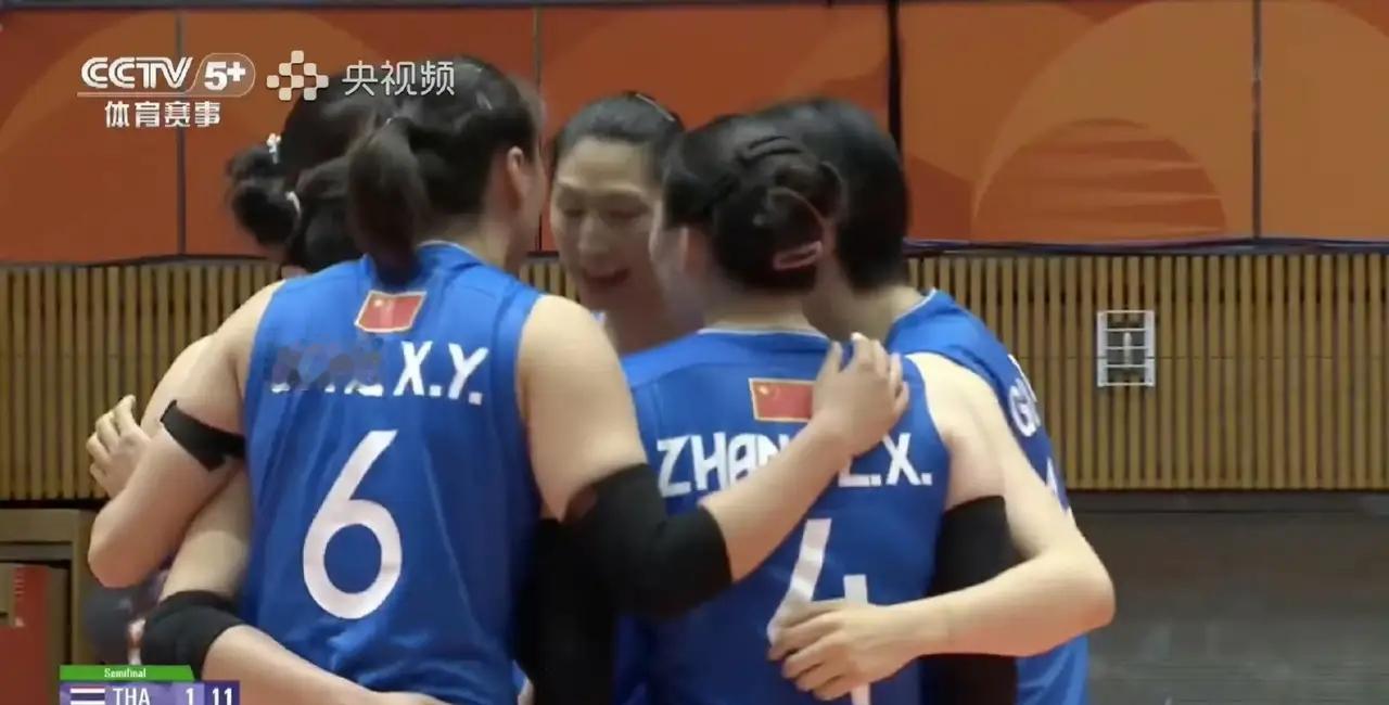 完美复仇随着亚运会女排半决赛中国女排3-2泰国女排，7个没想到1没想到中国女排第一局7-2领先都拿不