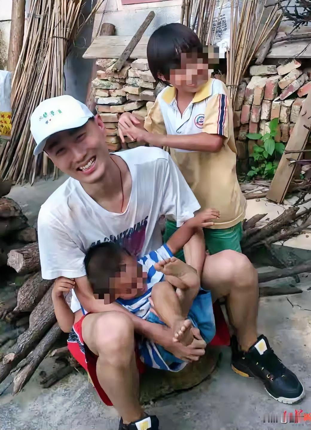 32岁程序员猝死，这不是第一次程序员猝死上新闻了，反正隔一段时间就会出现一个，9