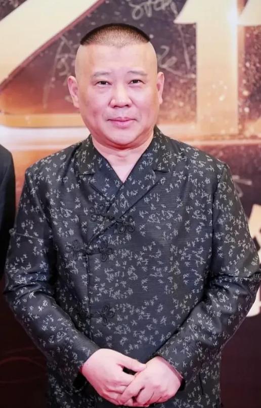 主持人问郭德纲："你朋友多吗？"郭德纲说："我有很多朋友，五湖四海都有，但是我