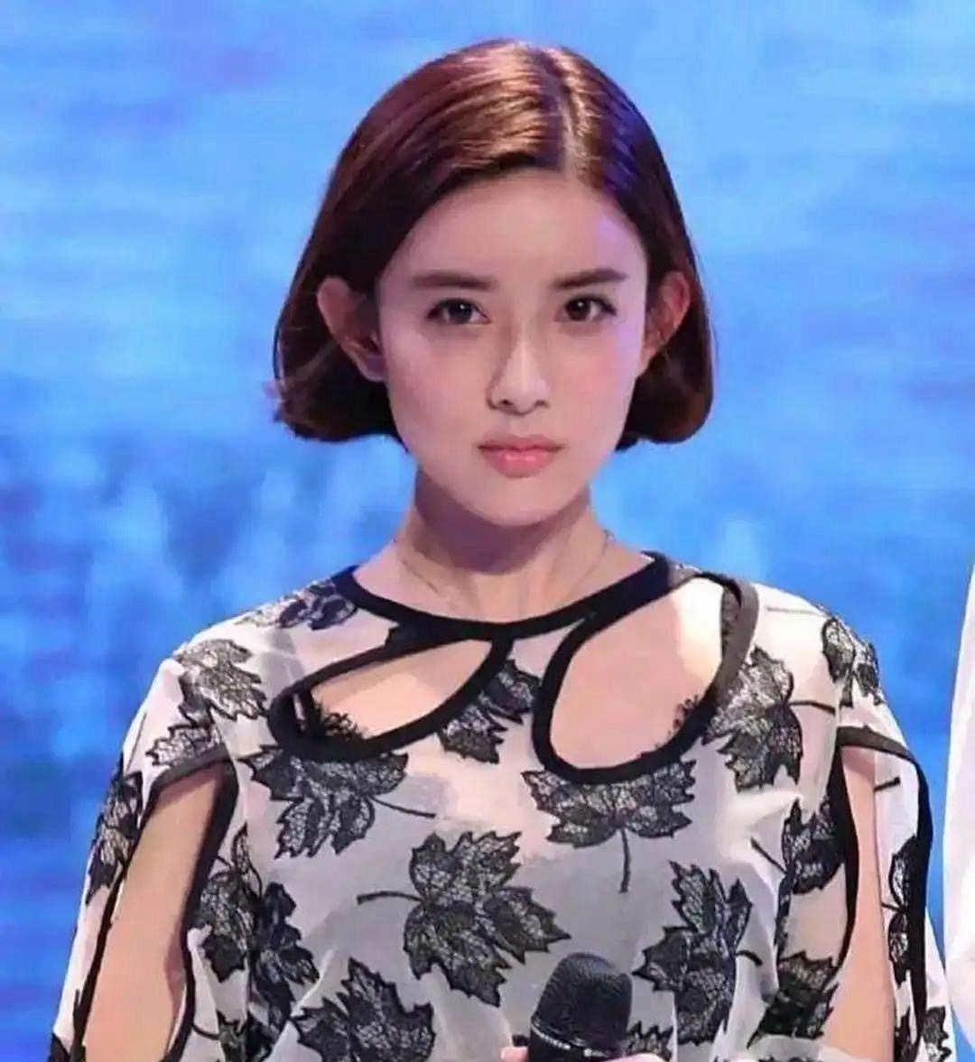 孟子义刚出道那会，可没整容呀！为啥好多人说她整了呢？