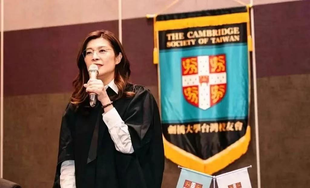 纪念抗战胜利，洪秀柱表态后，郑丽文发声不一般今天，也就是2026年9月3日，