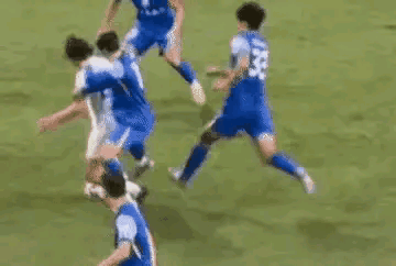 力保上海申花夺冠?足协已经连脸面也不顾了？昨晚足协公布最新一期裁判评议，上轮上