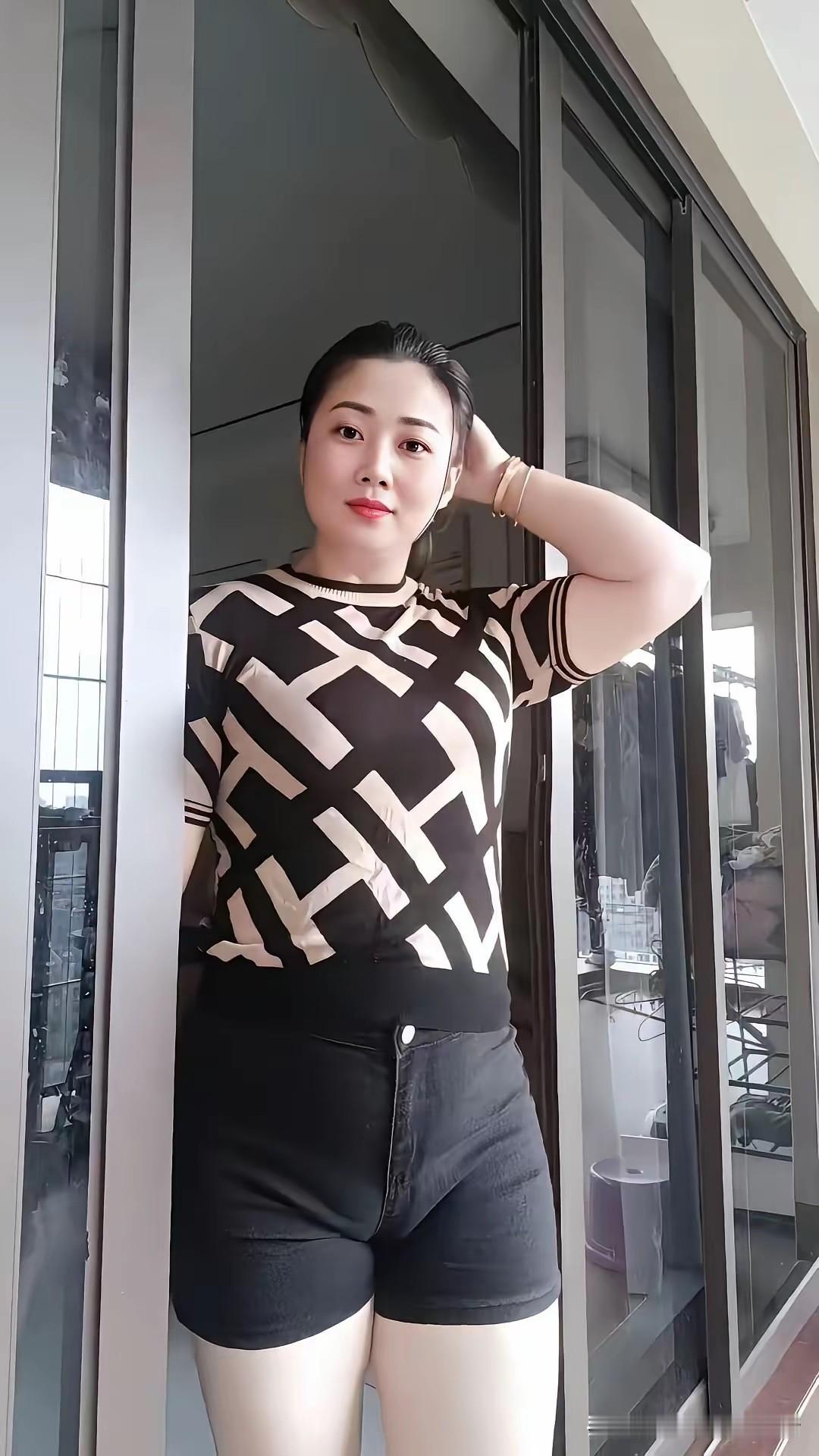 男人找老婆一定要找情绪稳定的女人除此之外不要再能干再有钱再漂亮都不能要好