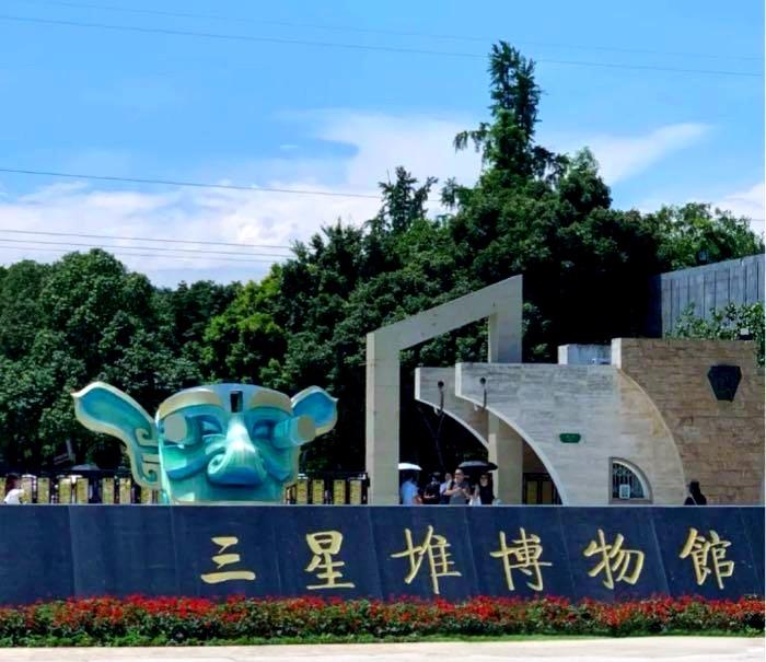 这话才是真正懂考古的人该说的态度。三星堆根本不存在什么被刻意锁死的秘密，那些满天