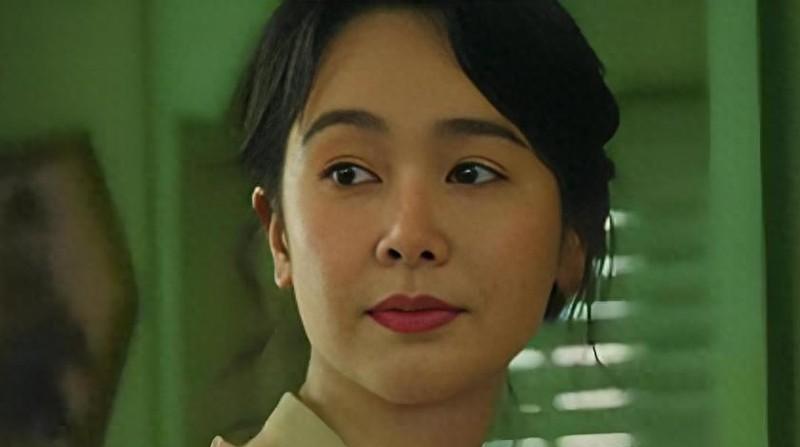 谁也没想到，“绯闻不断”的女神左小青，因段奕宏再爆红更让人想不到的，是她这次的