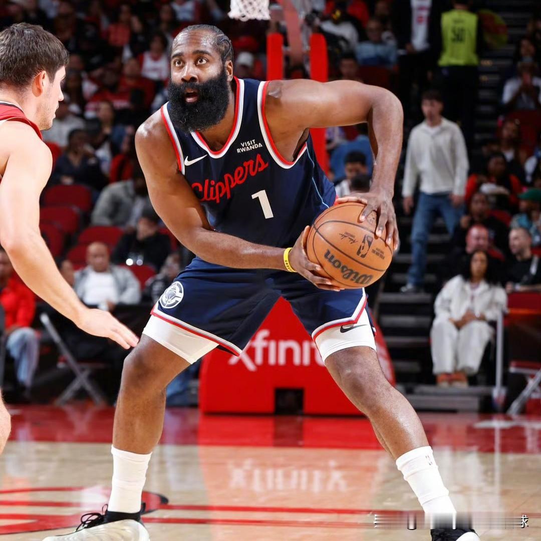 『就在今天！NBA传来多则快船队最新消息』1、两连败的快船迎来五连客之旅收