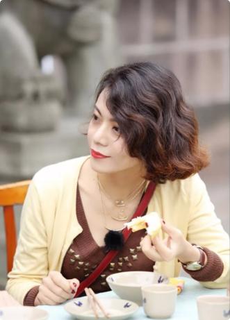 复旦才女陈果说："头婚一旦散了，幸福基本就断了。别不信二婚能幸福，拉长十年再看，