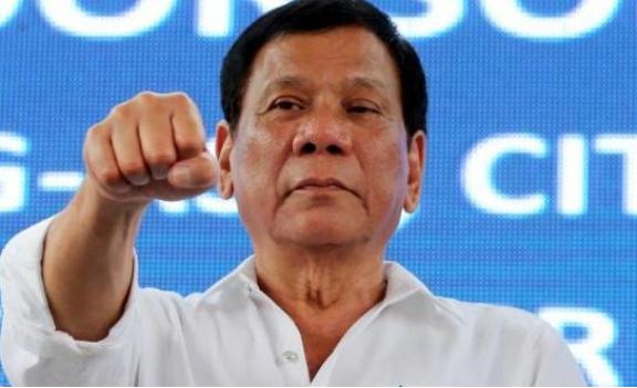 “要是中国愿意，菲律宾可以成为中国的一个省！”2018年菲律宾前总统杜特尔特公开