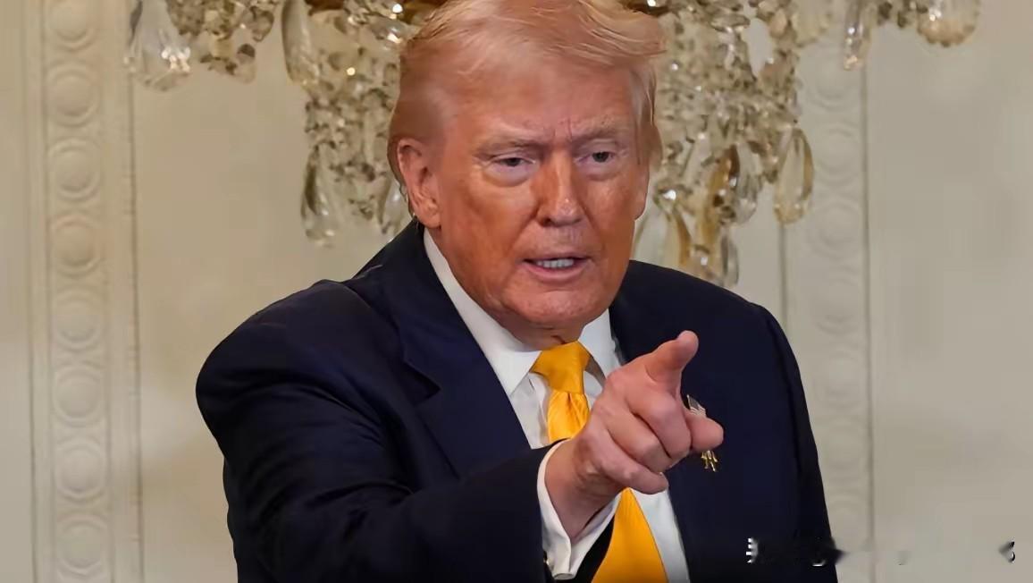 中东要变天了！美军第二艘航母全速奔袭中东上百架先进战机连夜就位，美媒直接放话