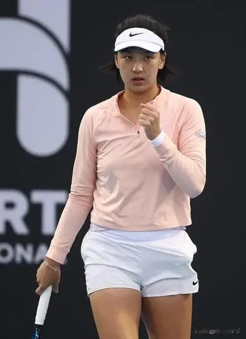 王欣瑜64，64奥斯塔彭科晋级WTA1000印第安维尔斯第三轮收获65分，6