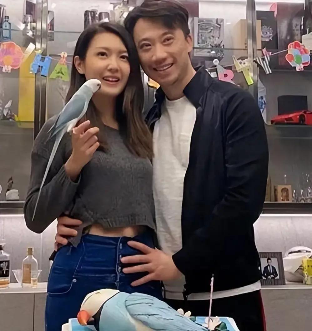 38岁陈庭欣与十亿男友分手后，搬离278平米豪宅，住46平米老房子。1月6日