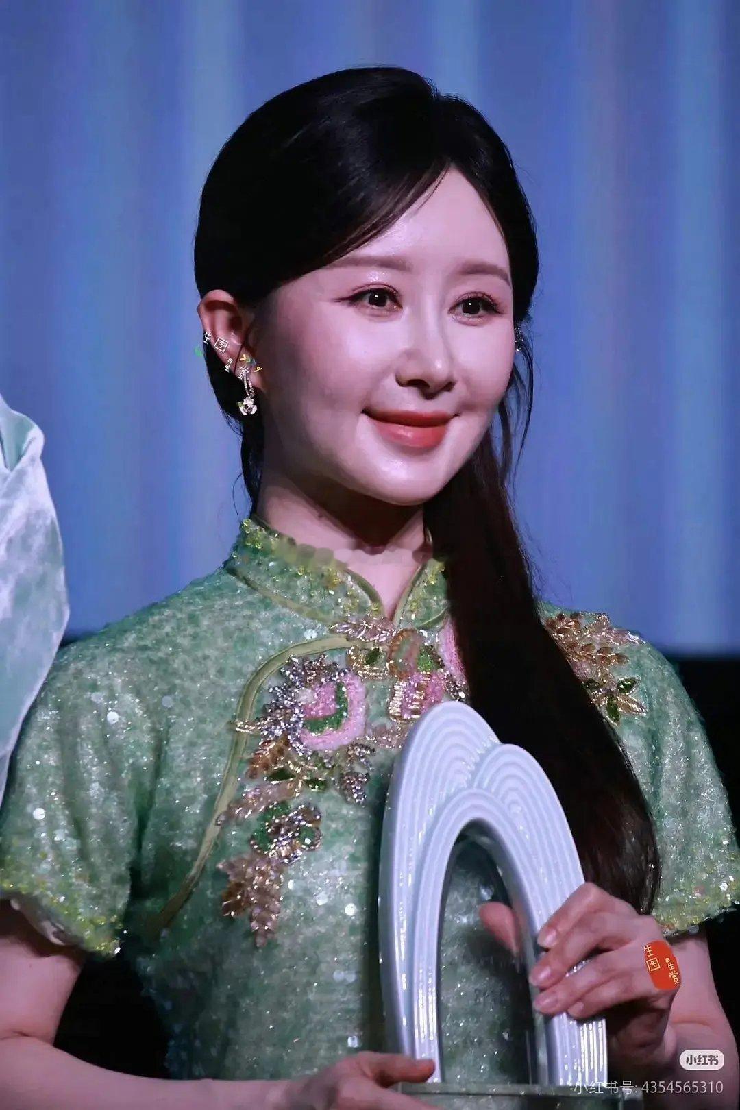医美做多了就会馒化。[捂脸哭][捂脸哭][捂脸哭]​​​