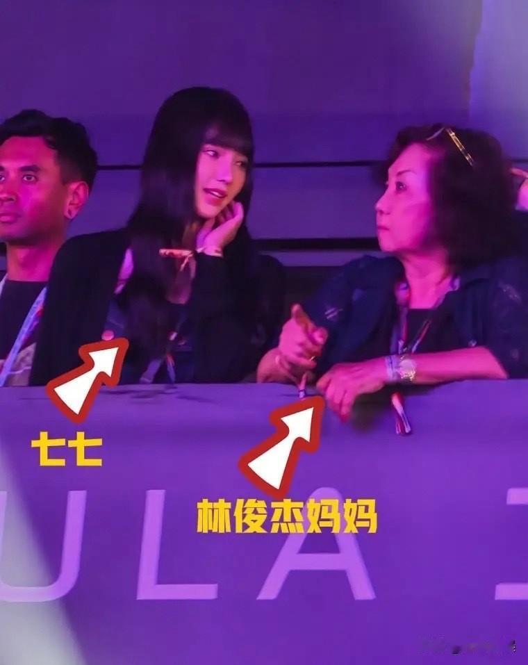林俊杰，引发热议！10月9日，新加坡F1大奖赛音乐节迎来压轴之夜，林俊杰连唱