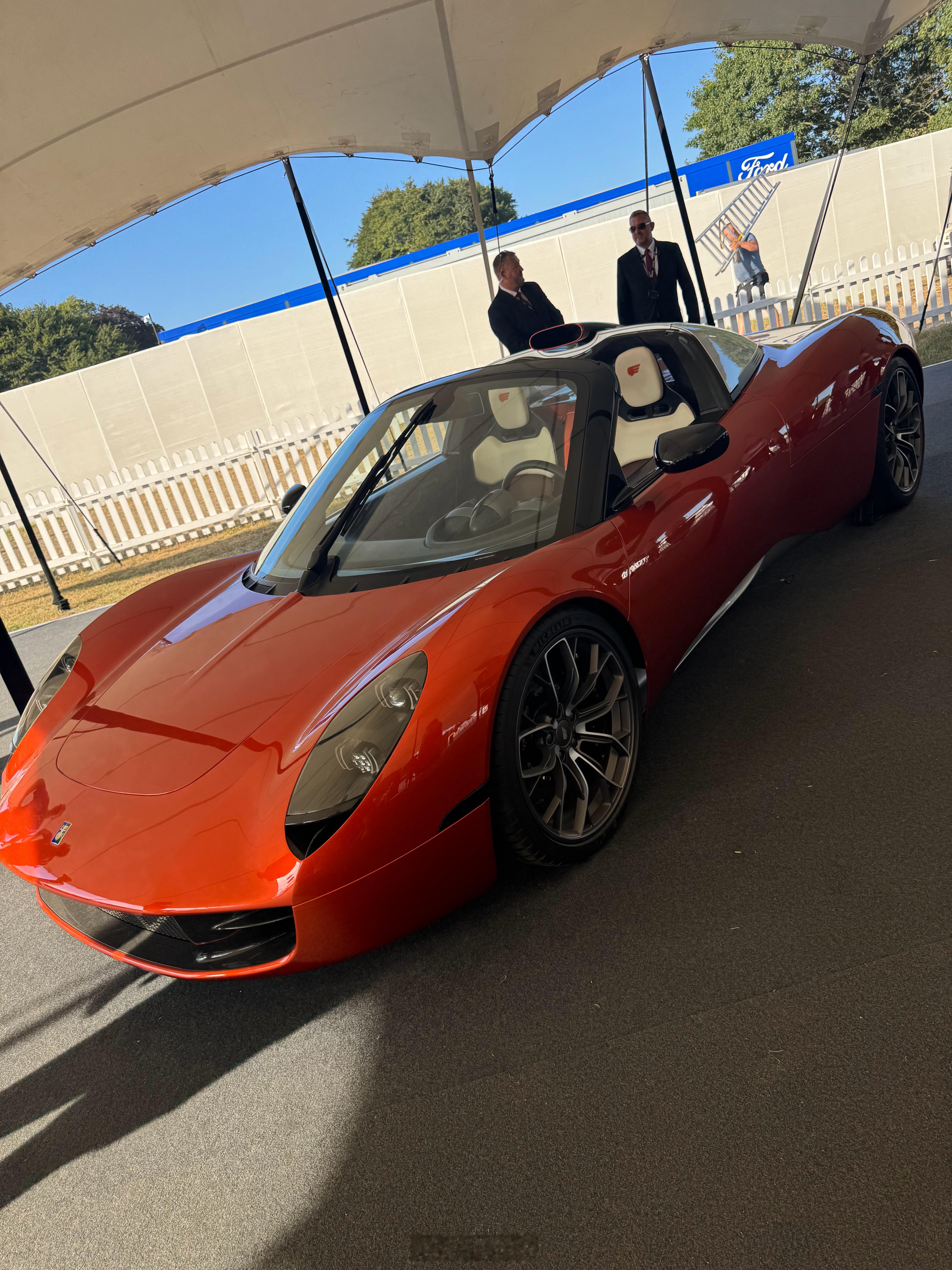 GodonMurrayT.33Spider～敞篷+11000转V12+手动