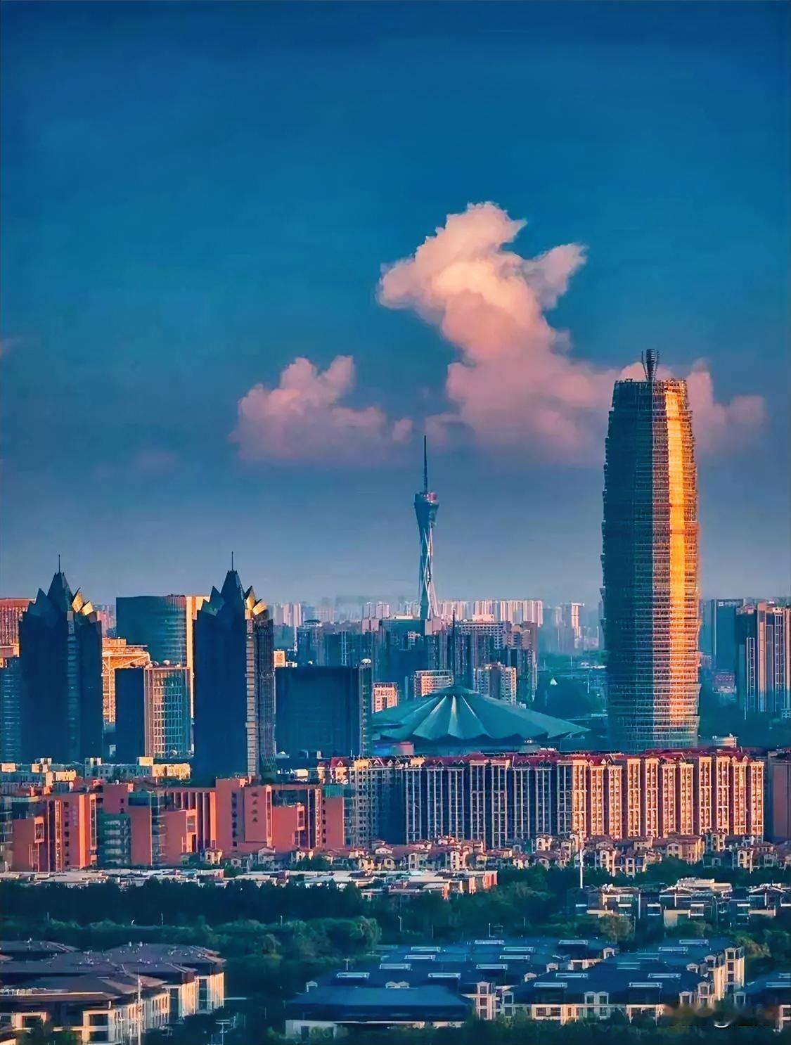 你信不信，当房地产业复苏时，我们的内需也就能彻底复苏了！房地产业连接上下游几十