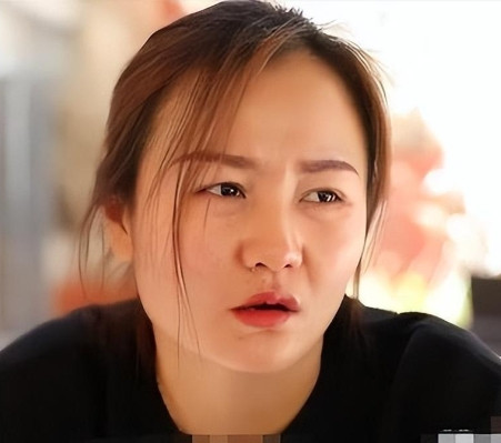 云南大理一老汉肝硬化，肝移植需要75万，然而，儿子却对女儿说：我们没有能力，放弃
