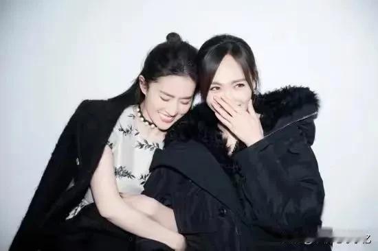 刘亦菲与唐嫣，谁更漂亮？