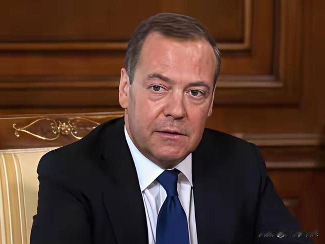 1月13日凌晨，俄军再对乌克兰基辅市和哈尔科夫州发起猛烈打击！俄罗斯国家安全