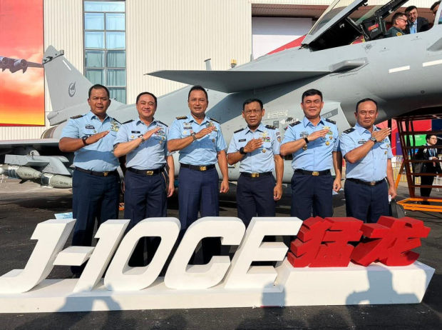 【首次打入东南亚市场！歼-10CE大受欢迎】 印尼确认采购42架歼-10CE