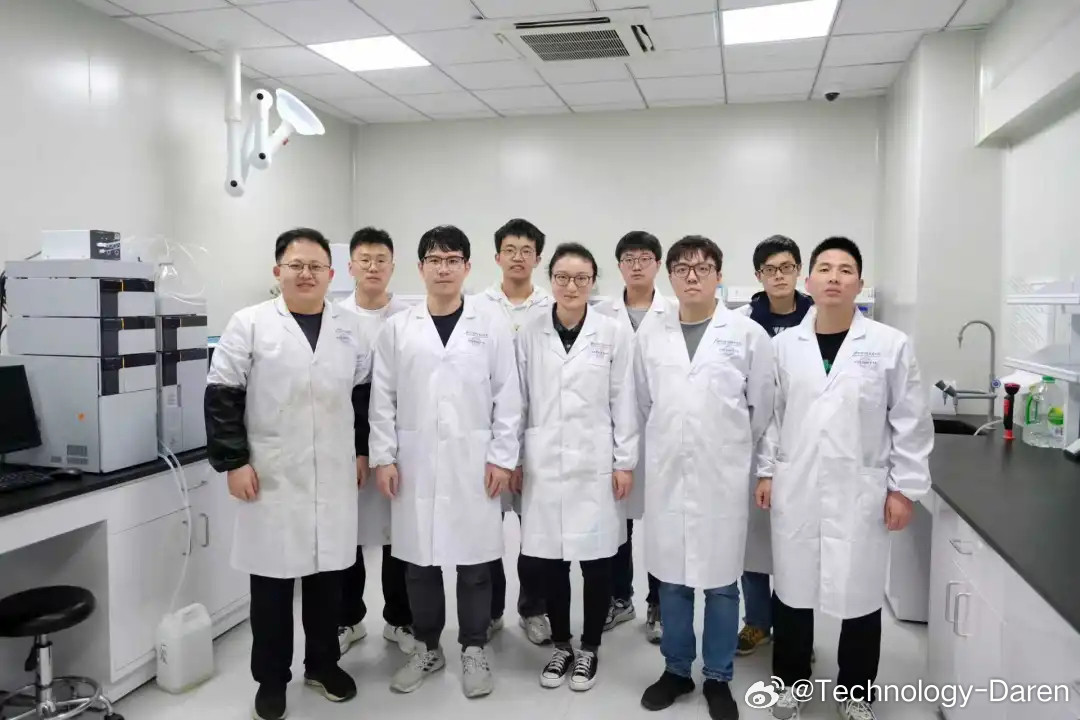 我国科学家破解芳香胺百年应用难题[玫瑰]日前，国际顶尖期刊《Nature》发表