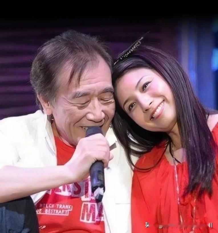 当年，67岁的歌坛大哥张帝，娶了兄弟的女儿张馨茹，虽然两人相差33岁但是张馨茹已