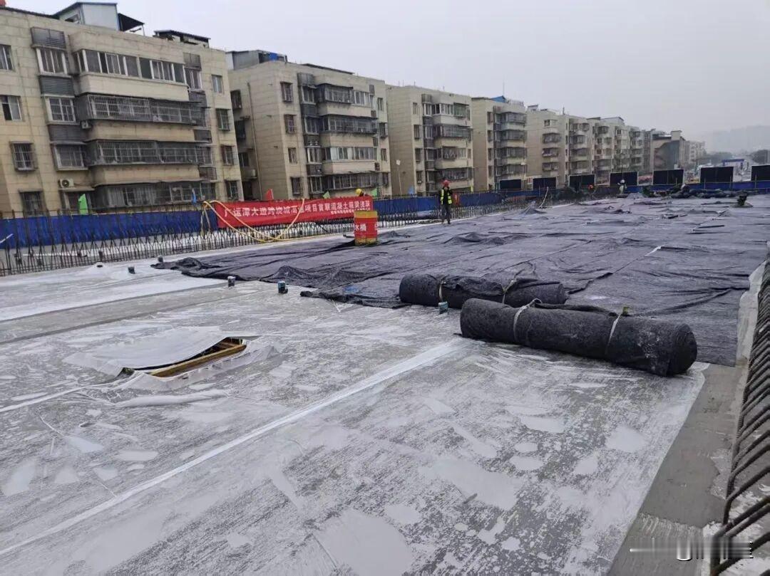 最新!西安广运潭大道跨绕城高速项目进度条刷新,预计明年初完工…10月29日,