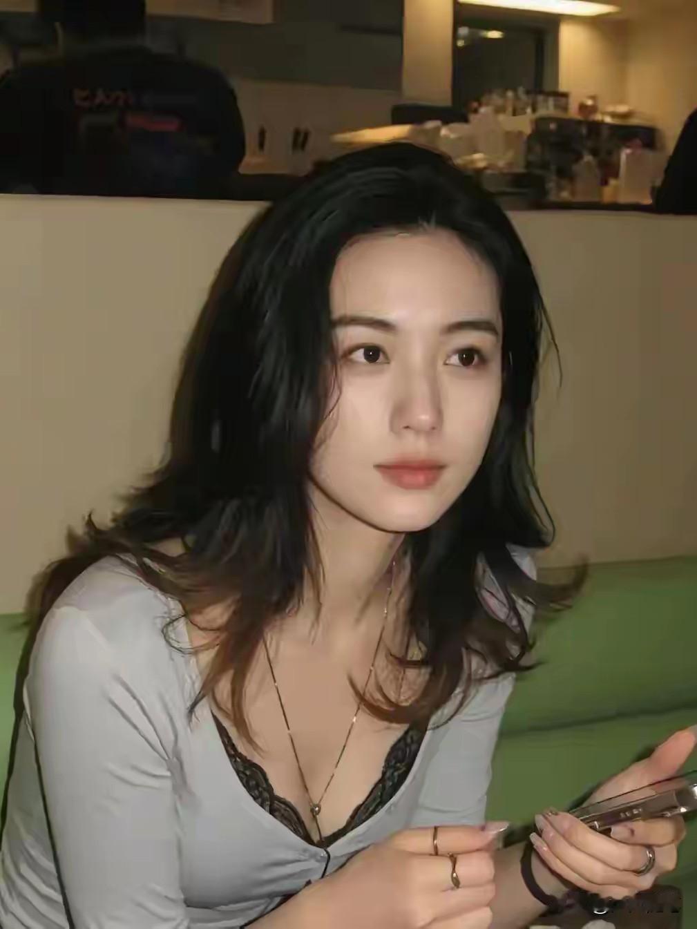 顾丹凝美不美