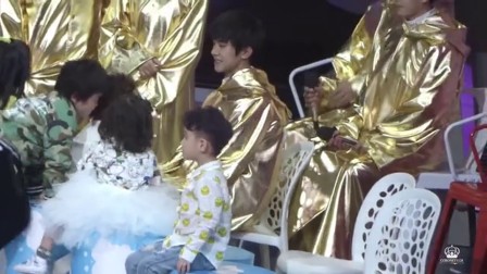 王牌对王牌猜词传话游戏, 吴宗宪和王源的表现