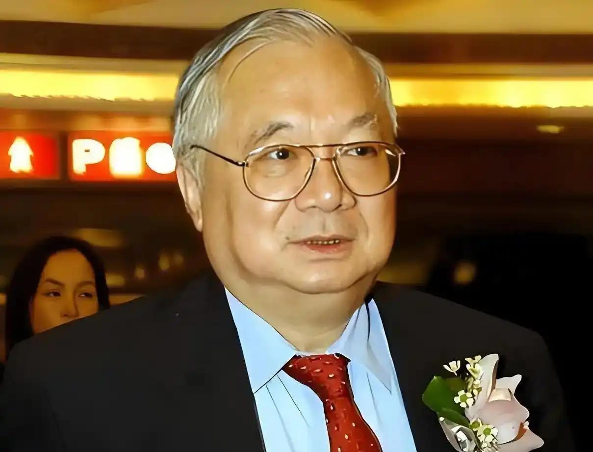 他掏30亿修虎门大桥，放出狂言：赚回本钱就捐给国家！如今大桥日赚400万，年入十