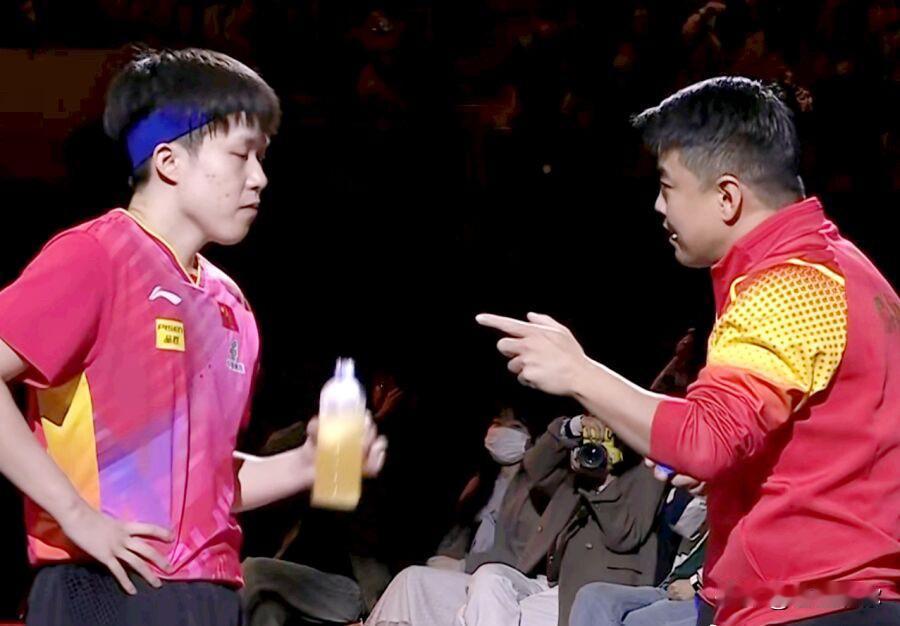 王楚钦确实是靠遮发优势来抢冲，乒坛其他人打不动，樊振东有很多时候防守生吃。而