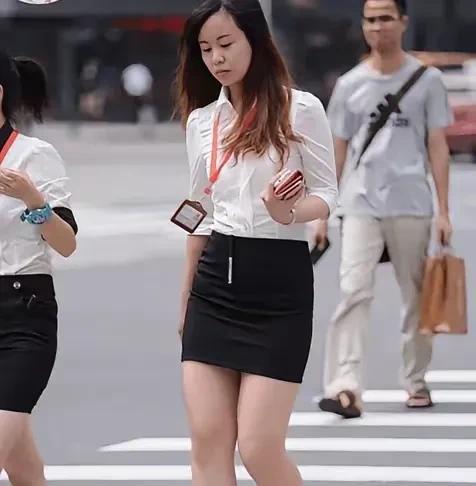 网上一名小伙表示：虽然我不喜欢日本，但要实话实说。本人在日企干过，每天8小时，含